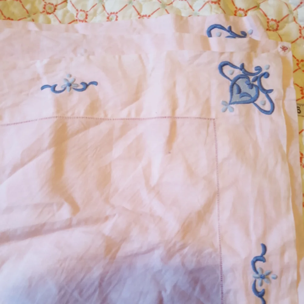 Tablecloth. Cottagecor